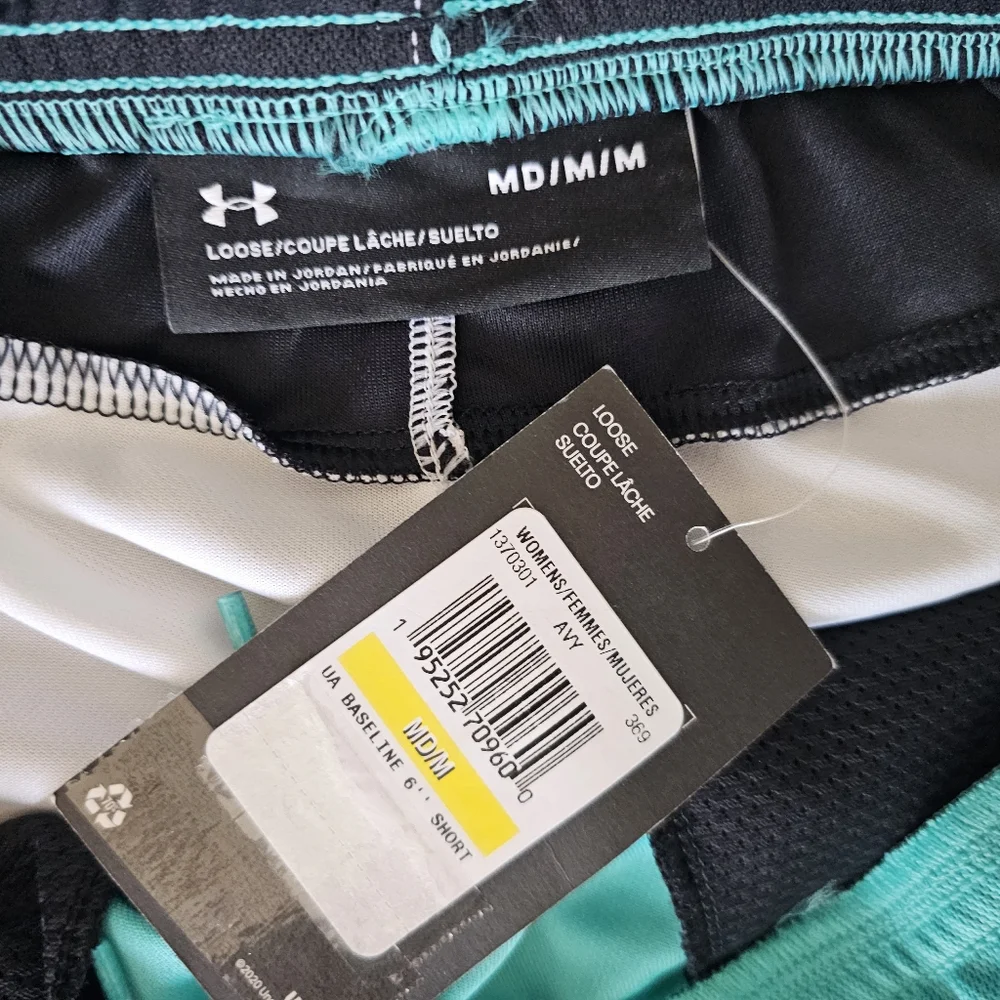 NWT UNDER ARMOUR WOMEN'S BASELINE 6
